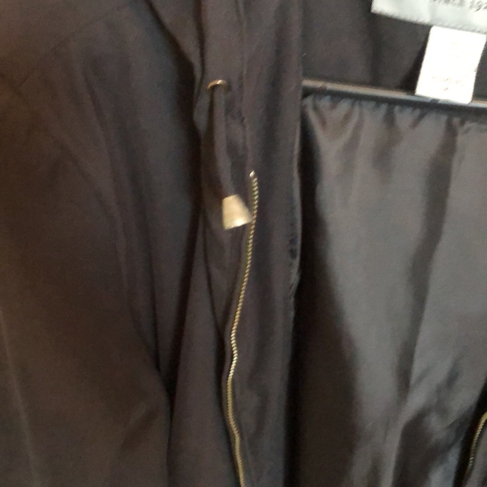 Jacket - Picture 4 of 6